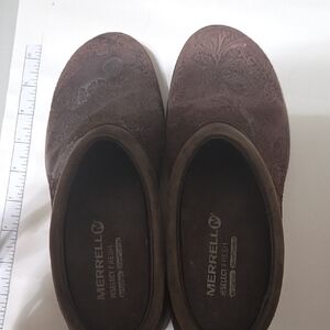 Merrell Women's Embossed Brown Mules